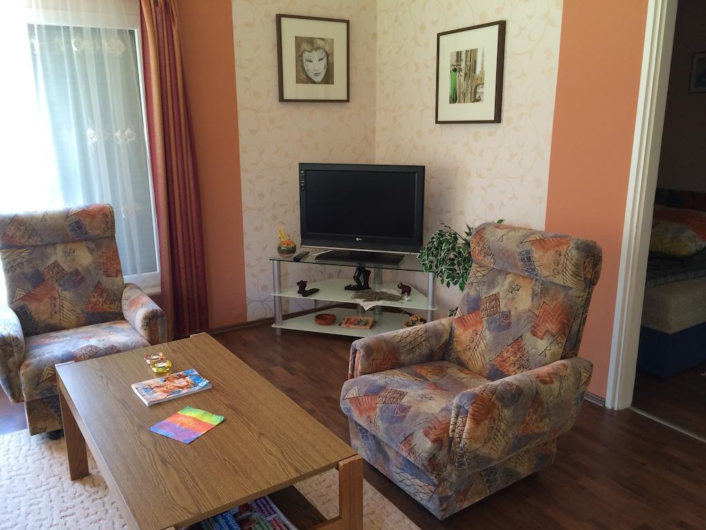 Frankie Holiday Apartment I. Balatongyörök 部屋 写真